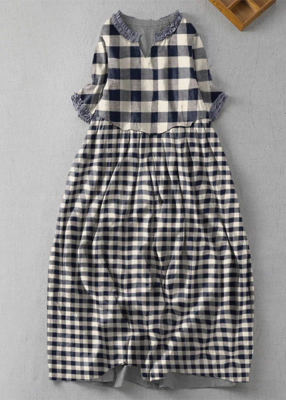 Black plaid/Ships 15 Days